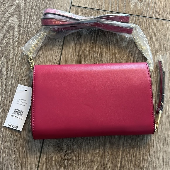 Crown & Ivy Cranberry Crossbody - Picture 5 of 9